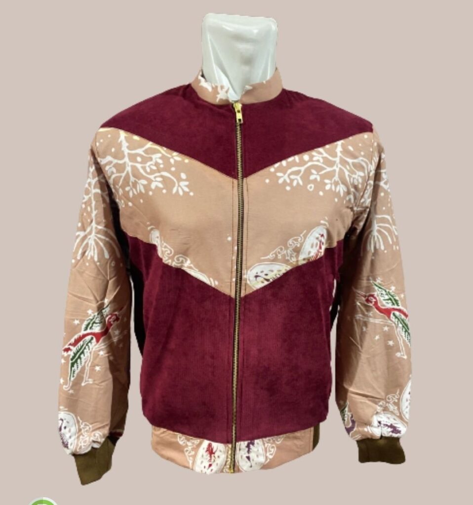 Jaket-Bomber-Batik-Cap-Katun-Silk-Kombinasi-Kodorai-1